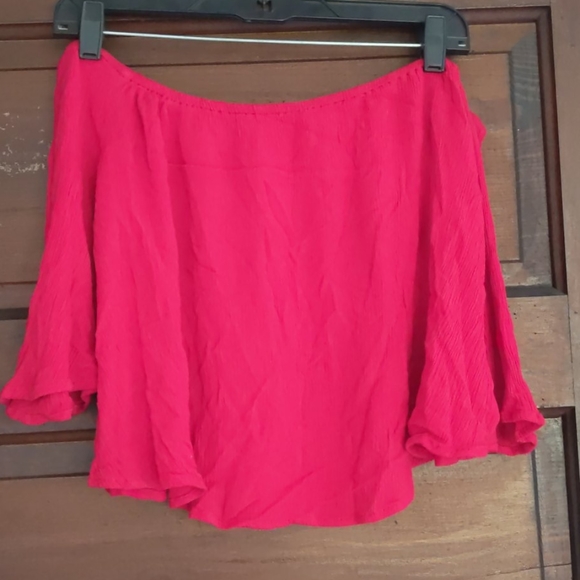 Tobi Tops - Tobi Red Crop Top Size Small